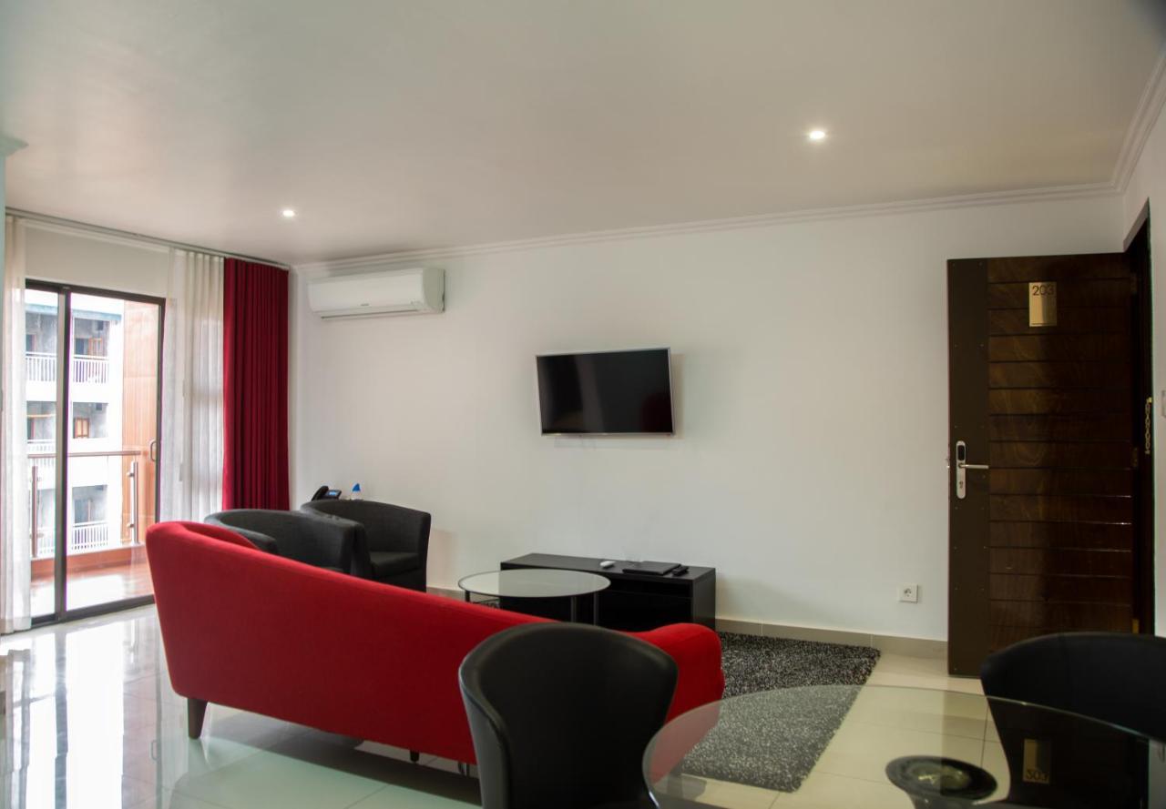 Wdc Aparthotel - Buea Exterior foto